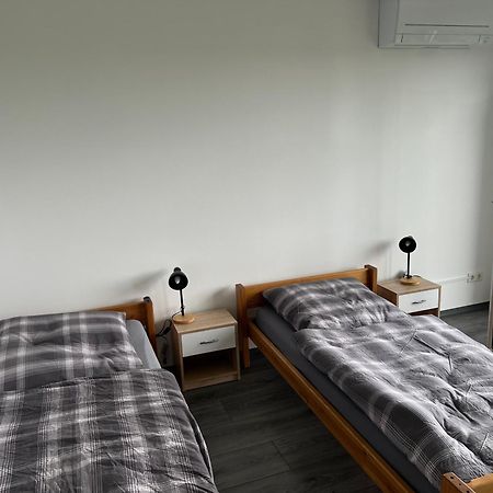 Bungalow Neuss Kültér fotó
